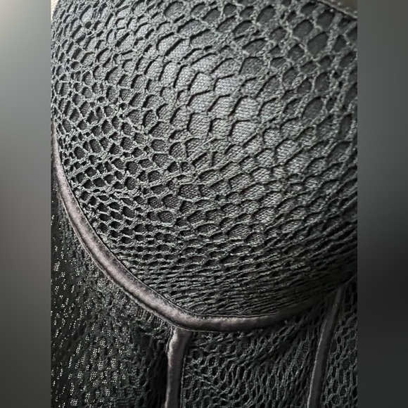 Lasenza Gothic Bustier - Picture 3 of 4